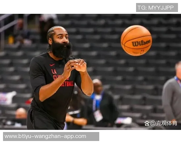 哈登称小卡一旦到达甜点位防守者将无计可施全看他手感如何 哈登称小卡一旦到达甜点位防守者将无计可施全看他手感如何